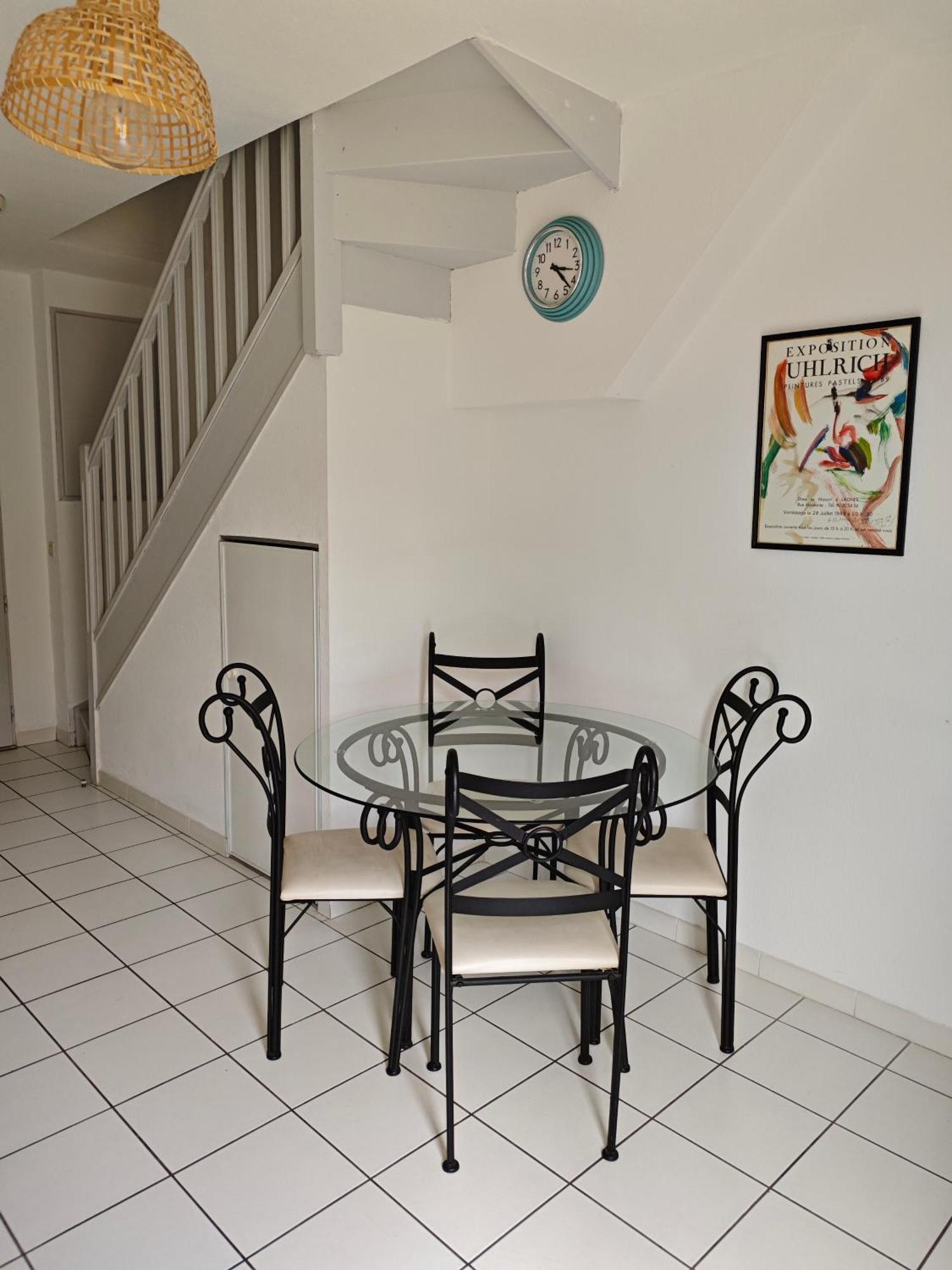 Apartamento La Provencale Saint-Saturnin-lès-Avignon Exterior foto
